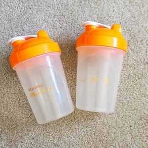 Arbonne 16oz Shakers